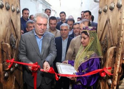 مونسان سرای همایونی شیراز را افتتاح کرد