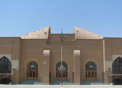 بازسازی ساختمان: بازسازی دبیرستان تاریخی ایرانشهر یزد شروع شد