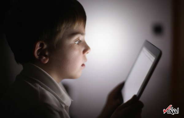 تماشای مداوم صفحه نمایش گوشی به قدرت شناختی بچه ها آسیب می زند ، اختلال های خواب ، ضعف قدرت ادراک و استنباط