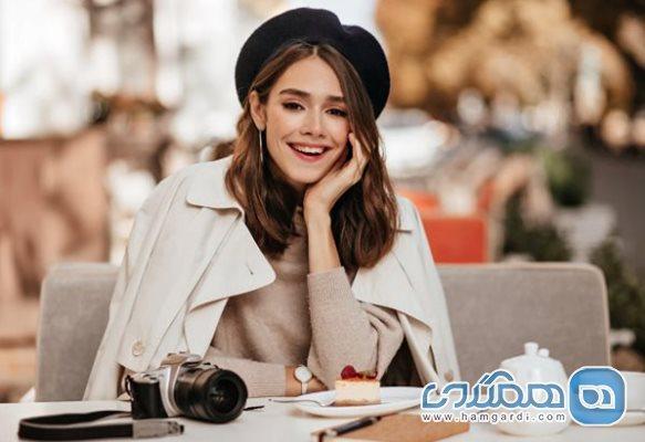 بهترین لباس برای عکاسی در کافه: استایل های جذاب و حرفه ای برترین لباس برای عکاسی در کافه: استایل های مجذوب کننده و حرفه ای برای عکسهای اینستاگرامی